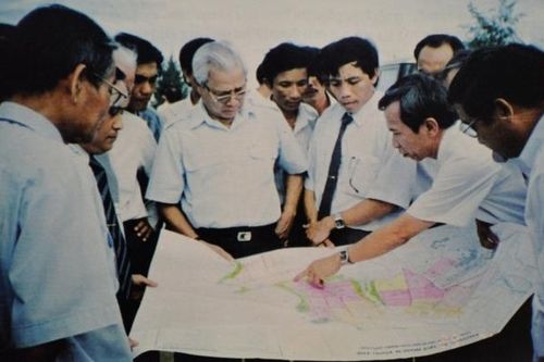 Kỳ 1: Giai đoạn đầu đầy gian nan