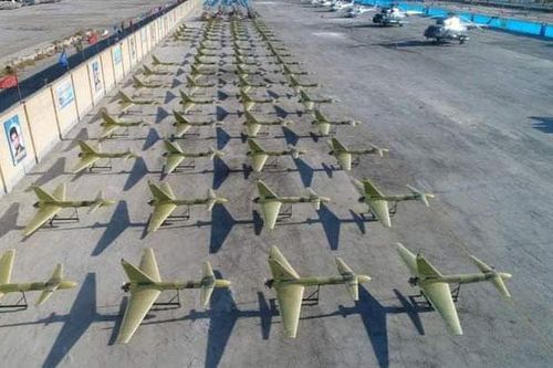 Iran dùng máy bay không người lái phô trương sức mạnh khi tập trận trong bối cảnh căng thẳng với Mỹ