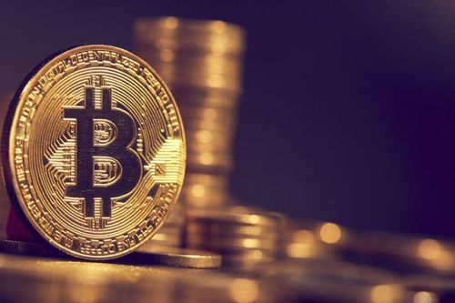 Giá Bitcoin vượt 36.000 USD, chưa biết đâu là đỉnh