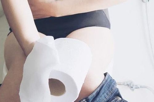Người phụ nữ bị tiêu chảy 1200 lần trong 2 tháng, bác sĩ sốc khi tiến hành nội soi đại tràng