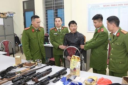 Bắt 'trùm' ma túy ở Sơn La, thu giữ số lượng lớn vũ khí quân dụng