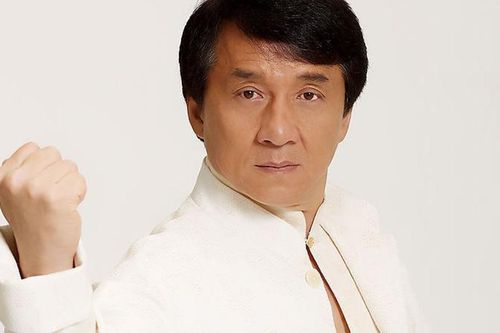 Thành Long: 'Ông vua võ thuật Trung Quốc', sức khỏe sa sút ở tuổi U70
