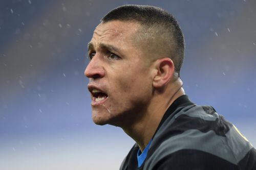 Sanchez sút hỏng 11 m khiến Inter đứt mạch toàn thắng