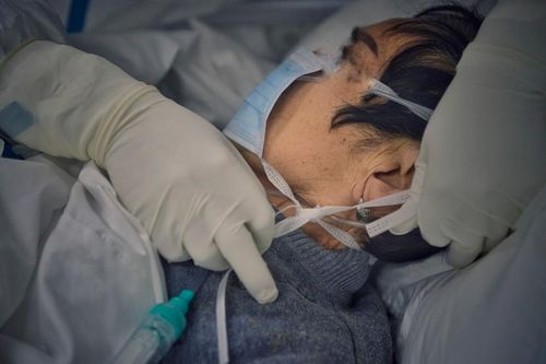 Gánh nặng viện phí của những người Vũ Hán từng mắc Covid-19