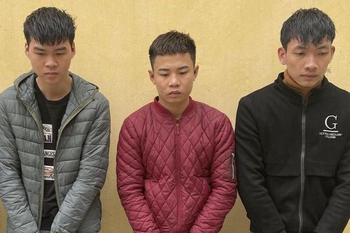 Hơn 100 người bị lừa gần 2 tỷ