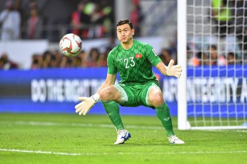 Văn Lâm là cầu thủ Việt Nam đầu tiên thi đấu ở J-League 1