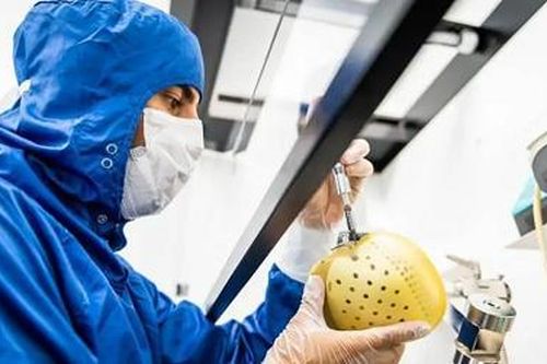 Tim nhân tạo sắp được bán tại châu Âu