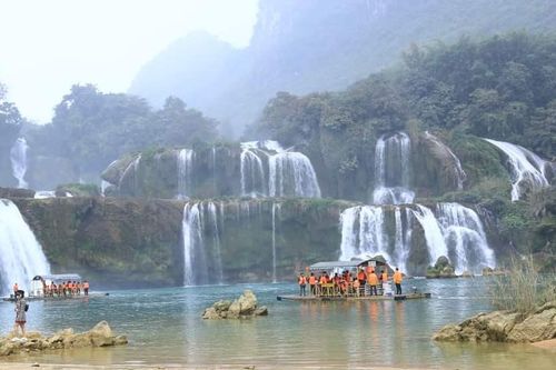 Phát huy thế mạnh nổi trội để nâng cao khả năng cạnh tranh của du lịch Việt Nam