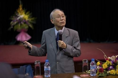 Nhà thiên văn học Nguyễn Quang Riệu qua đời vì Covid-19