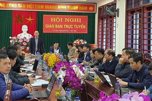 Huyện biên giới xa nhất Nghệ An phủ sóng giao ban trực tuyến đến cấp xã