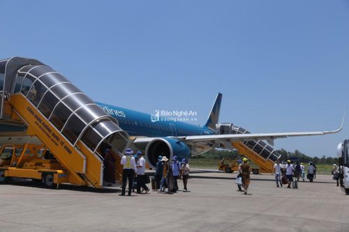 Hủy nhiều chuyến bay đến Vinh do thời tiết xấu