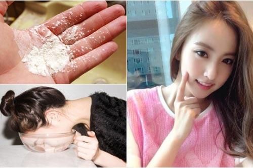 Bôi phấn rôm lên mặt rồi úp vào nước bạn sẽ thấy điều 'thần kỳ' trong 2 phút
