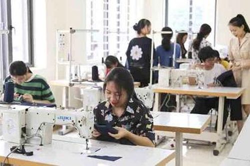 Đẩy mạnh đào tạo các ngành, nghề trọng điểm