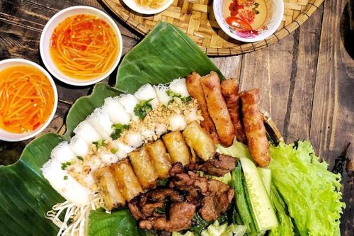 3 khu chợ ẩm thực hấp dẫn thực khách quận 1