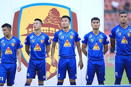Không giàu sao chơi được V-League!