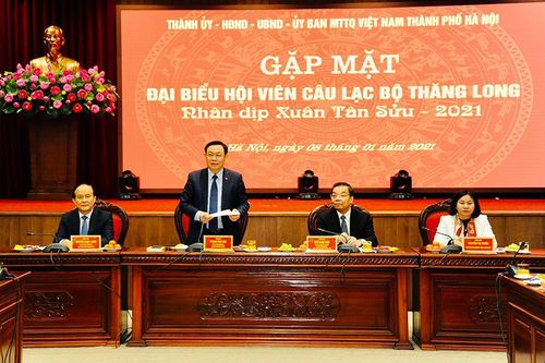 Phát huy kinh nghiệm, trí tuệ cùng xây dựng, phát triển Thủ đô