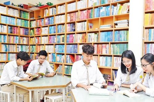 Hà Nội: Trường THPT công lập đầu tiên được tự chủ về tổ chức bộ máy và biên chế