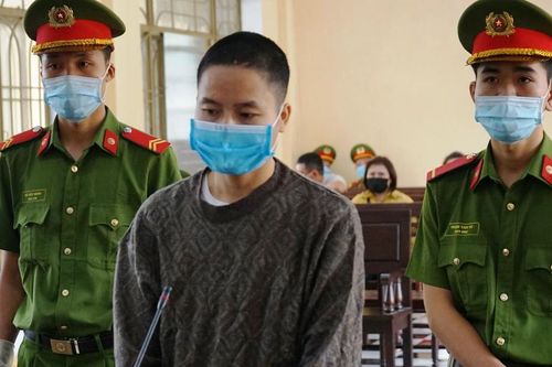 Phu vàng đánh chết quản lý vì bị ngăn về quê