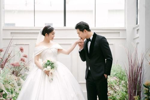 MC Thùy Linh: 'Chồng là người khiến tôi hiểu và tin vào 'duyên số'