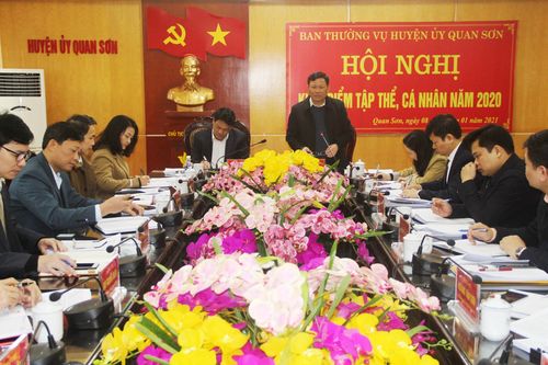 Phó Chủ tịch UBND tỉnh Nguyễn Văn Thi làm việc với Ban Thường vụ Huyện ủy Quan Sơn