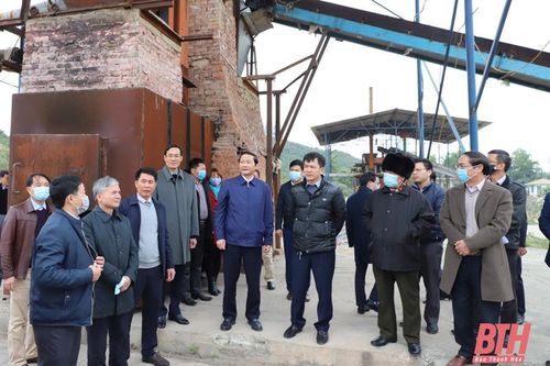 Tháo gỡ khó khăn, vướng mắc, đẩy nhanh tiến độ thực hiện các dự án xử lý rác thải