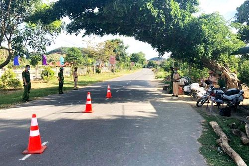 Vi phạm nồng độ cồn, 2 tài xế bị đề nghị xử phạt 70 triệu đồng