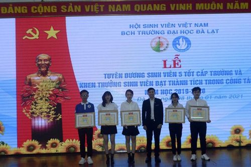 Trường Đại học Đà Lạt kỷ niệm 71 năm ngày truyền thống học sinh, sinh viên