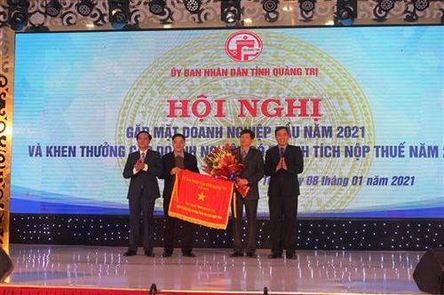 Gặp mặt doanh nghiệp đầu năm 2021 và khen thưởng các doanh nghiệp có thành tích nộp thuế năm 2020