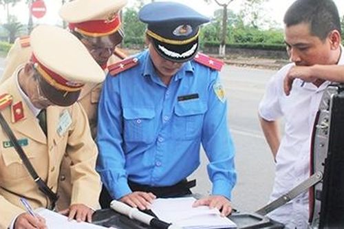 Quyết liệt xử lý 'xe dù, bến cóc'