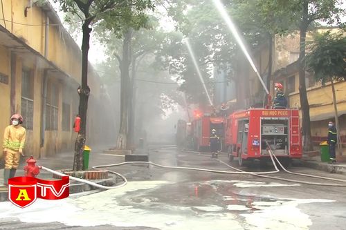 Cảnh giác nguy cơ cháy các xưởng sản xuất, kho hàng hóa trong khu dân cư dịp cuối năm