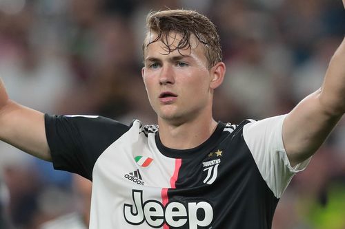 De Ligt mắc Covid-19