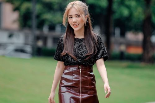 Phùng Khánh Linh: 'Tôi chấp nhận mình không có chiều cao'