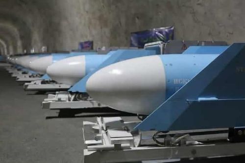 Iran tiết lộ một căn cứ tên lửa chiến lược dưới lòng đất