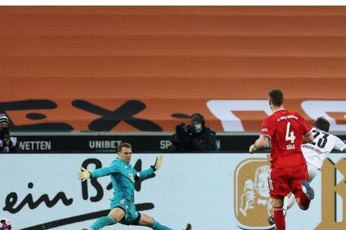 Gladbach tạo cơn địa chấn trước gã khổng lồ Bayern Munich
