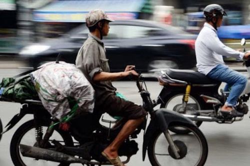 Bộ TN&MT yêu cầu đẩy nhanh thu hồi xe máy cũ