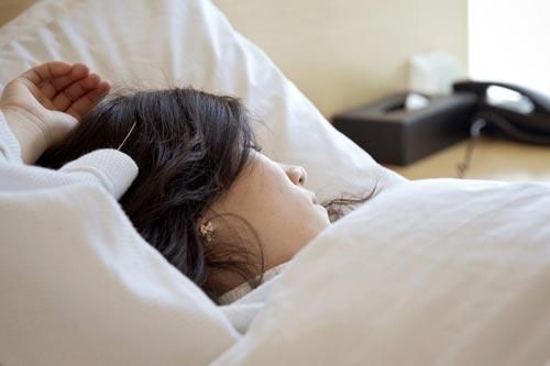 Tác hại không ngờ của việc ngủ nướng