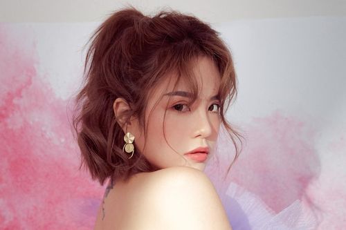 Thái Trinh: 'Người ta nói tôi đi hát bao năm không có nổi một bài hit'