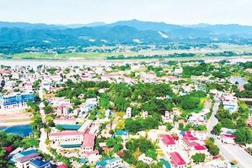 Thành tựu từ sức mạnh đoàn kết, dân chủ và tư duy sáng tạo, đổi mới