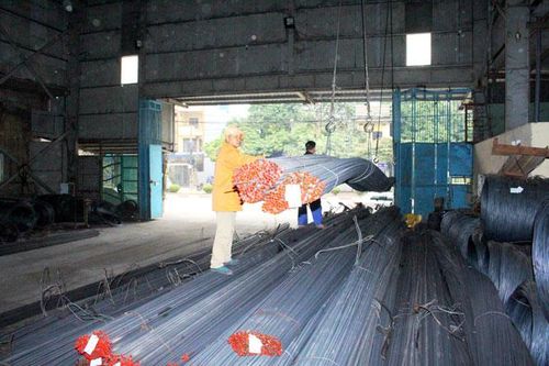 Ngăn chặn 'cơn sốt' ảo về giá thép