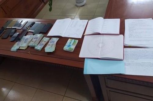 Phá đường dây đánh bạc sử dụng công nghệ cao