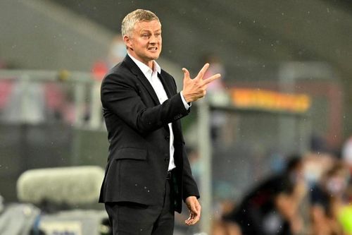 HLV Solskjaer thông báo 3 cầu thủ Man Utd phải ra đi