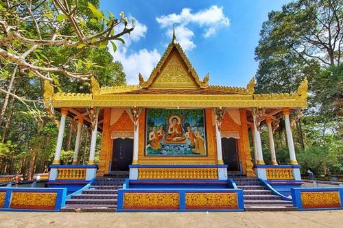 Xứ sở của những ngôi chùa tháp