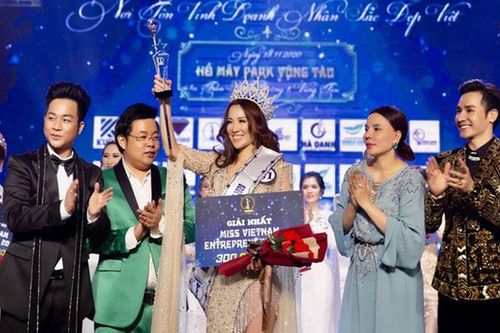 Bài học không của riêng ai