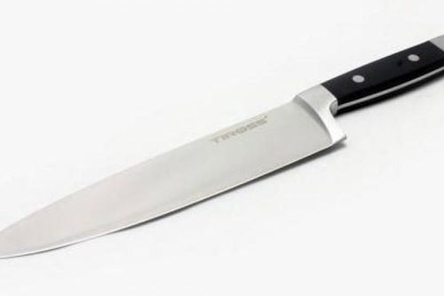 Ghen tuông, vợ dùng dao cắt 'của quý' của chồng