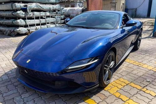 Siêu xe Ferrari Roma đời mới đầu tiên được mang về Việt Nam