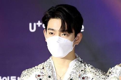 GOT7 xuất hiện trên thảm đỏ Grammy xứ Hàn