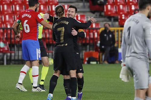 Granada 0-4 Barcelona: Messi và Griezmann cùng lập cú đúp