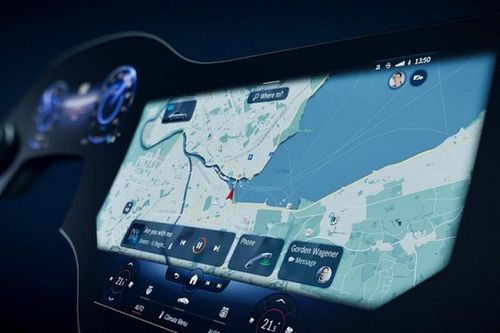 Mercedes hé lộ màn hình giải trí MBUX 'Hyperscreen' siêu to khổng lồ