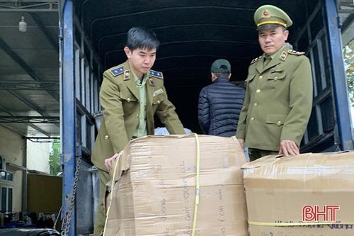 Bắt 2 xe chở hàng nhập lậu trên địa bàn Hà Tĩnh