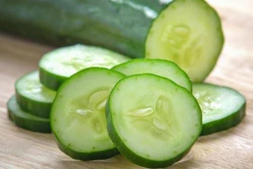 4 thói quen nguy hiểm nhiều người mắc phải khi ăn dưa chuột